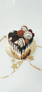 Herzchen Drip Cake